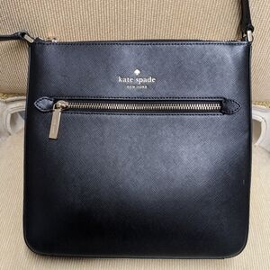 Kate Spade *Sadie North South Large Crossbody*